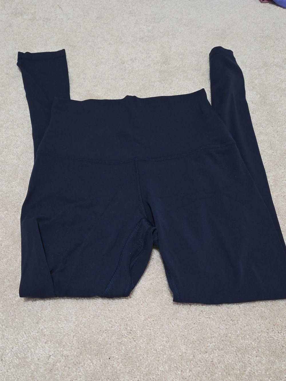 Lululemon Super High Rise Align Sz 6